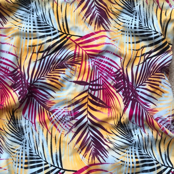 UO | minimal one-piece - Picture 3 of 8